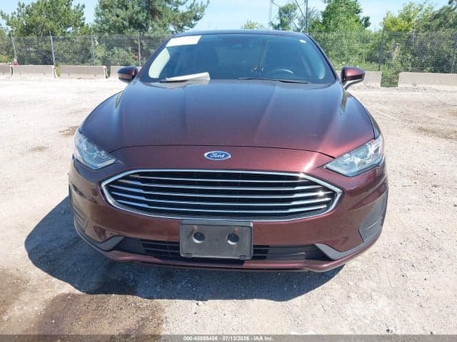 2019 FORD FUSION SE 12