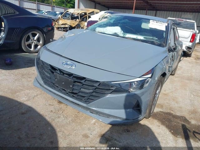 2022 HYUNDAI ELANTRA SEL 2