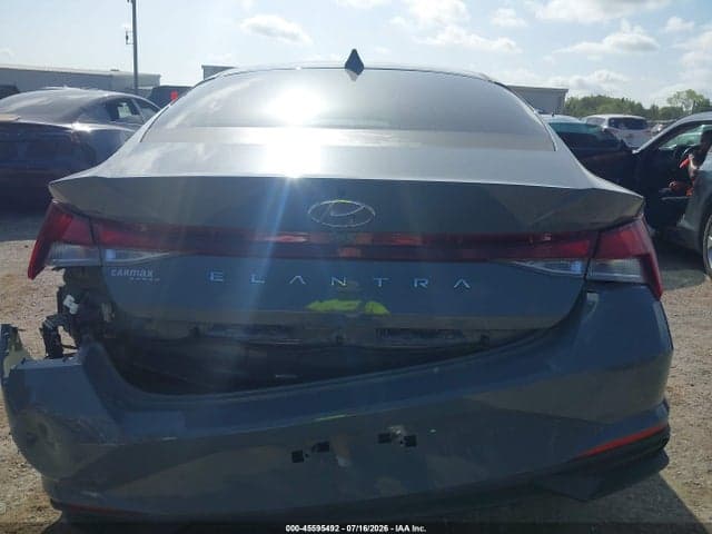 2022 HYUNDAI ELANTRA SEL 16