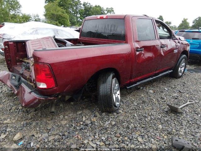 2017 RAM 1500 EXPRESS 4X4 5'7 BOX 4