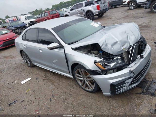 2018 VOLKSWAGEN PASSAT 2.0T R-LINE/2.0T S