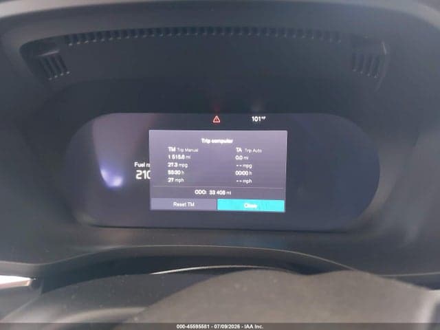 2024 VOLVO XC60 B5 PLUS DARK THEME 7