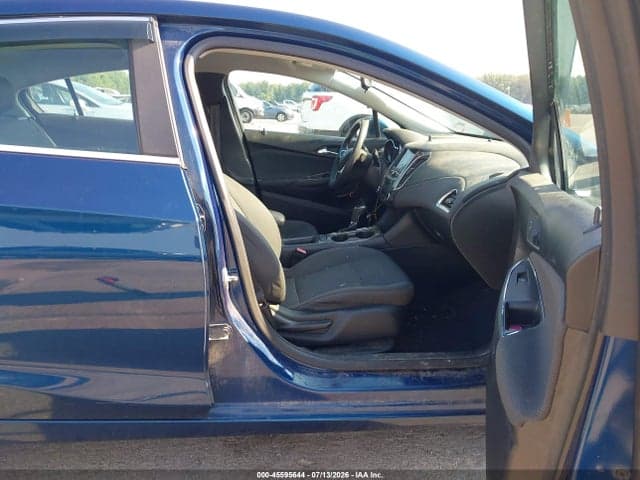 2019 CHEVROLET CRUZE LT 5