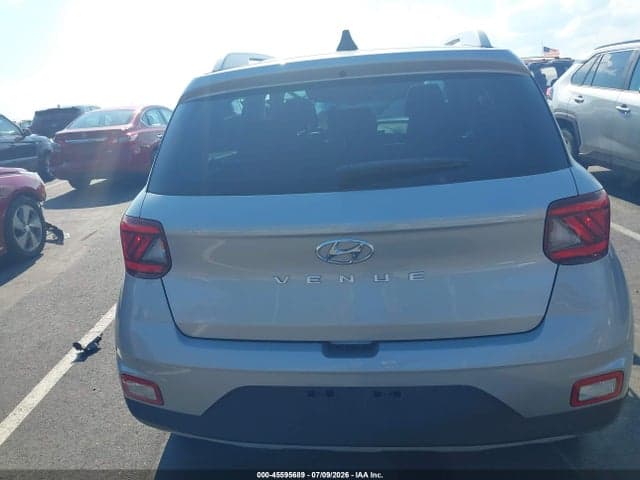 2022 HYUNDAI VENUE SEL 16