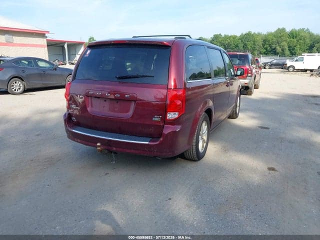 2018 DODGE GRAND CARAVAN SXT 4