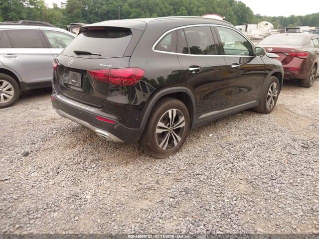 2024 MERCEDES-BENZ GLA 250 4MATIC 4