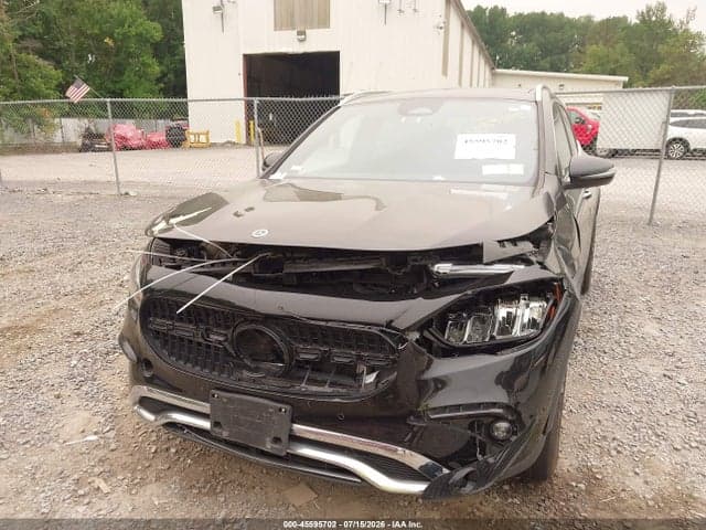 2024 MERCEDES-BENZ GLA 250 4MATIC 6