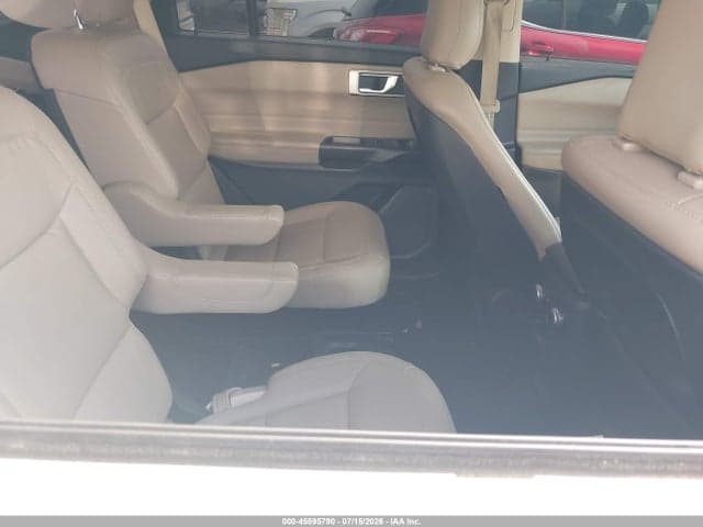 2020 FORD EXPLORER XLT 8