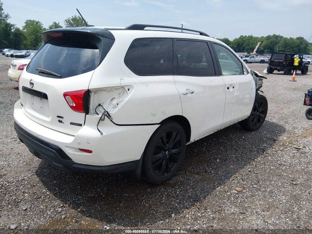2018 NISSAN PATHFINDER SL 4