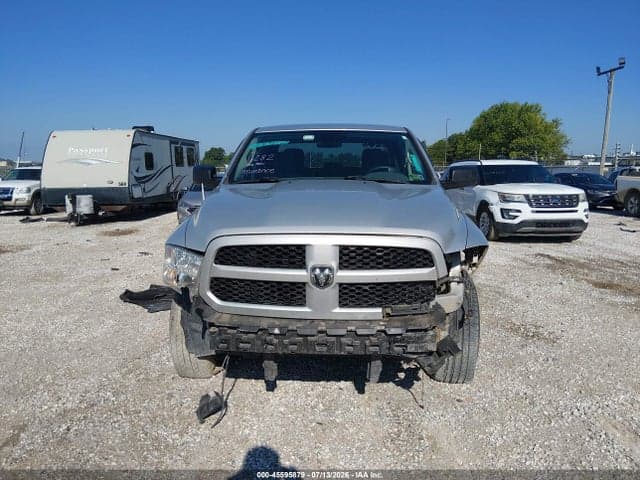 2017 RAM 1500 EXPRESS 4X4 5'7 BOX 12