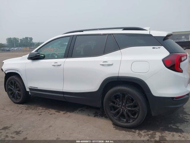 2022 GMC TERRAIN FWD SLT 15