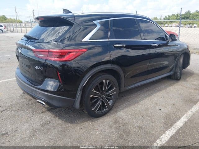2021 INFINITI QX50 LUXE 4