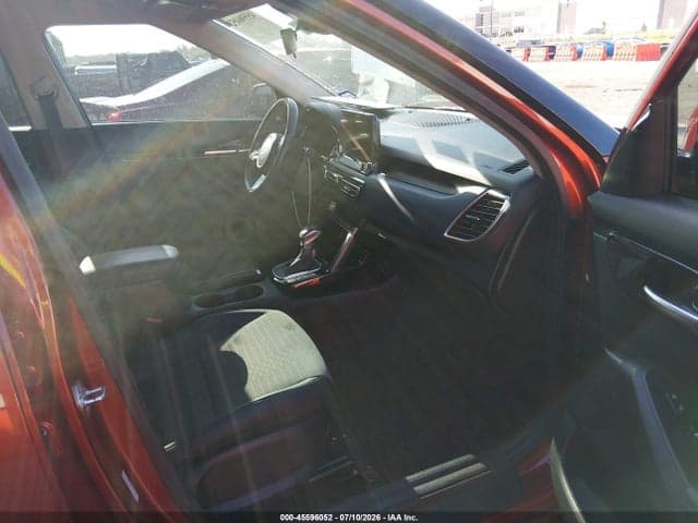 2022 KIA SELTOS S 5