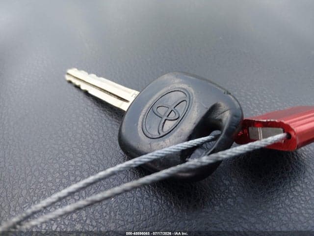 2017 TOYOTA COROLLA L 11