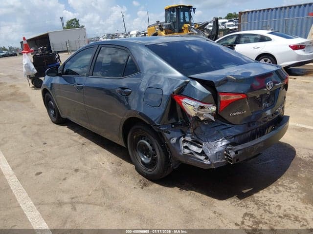 2017 TOYOTA COROLLA L 3