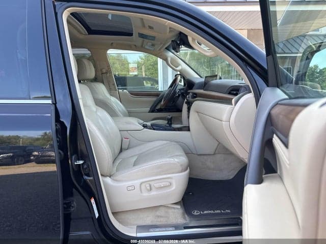 2017 LEXUS LX 570 5