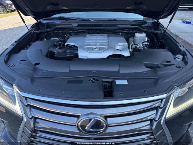 2017 LEXUS LX 570 10