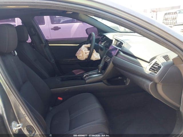2018 HONDA CIVIC EX 5