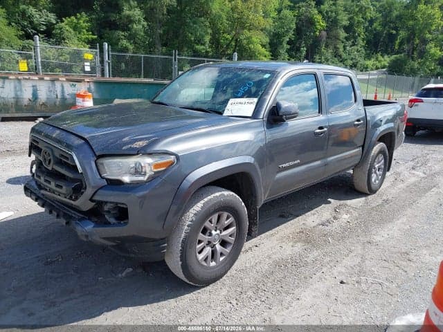 2017 TOYOTA TACOMA SR5 V6 2