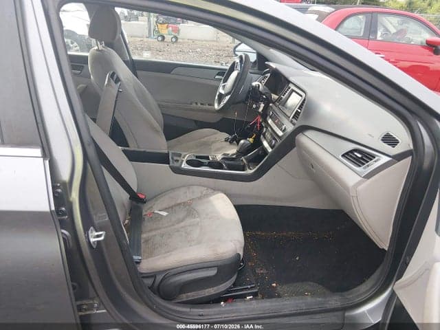 2018 HYUNDAI SONATA SE 5