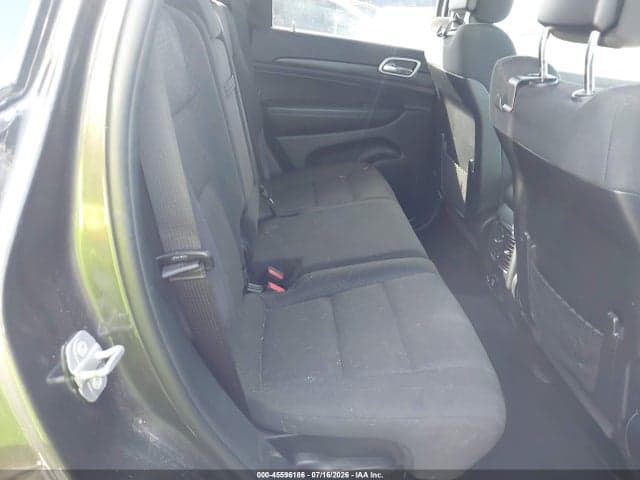 2020 JEEP GRAND CHEROKEE LAREDO E 4X4 8