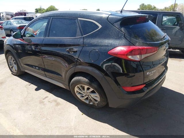 2017 HYUNDAI TUCSON SE 3