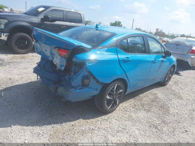 2025 NISSAN VERSA 1.6 SR 4