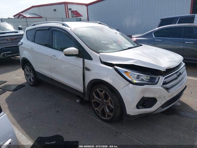 2017 FORD ESCAPE TITANIUM 1