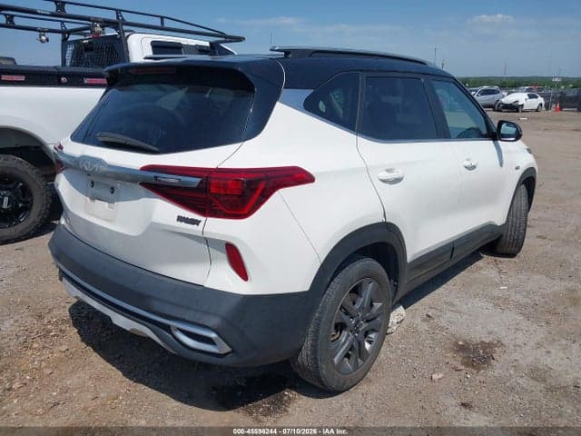 2023 KIA SELTOS S 4