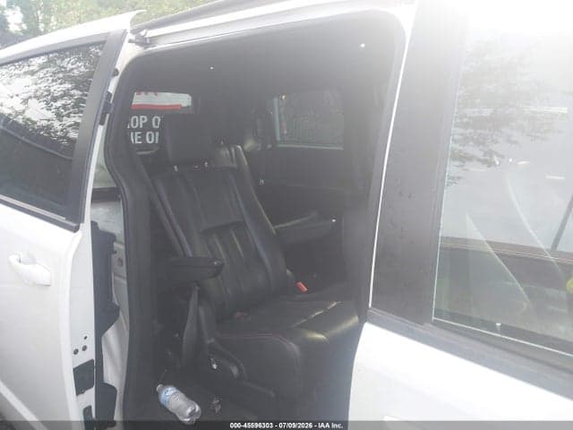 2019 DODGE GRAND CARAVAN GT 8