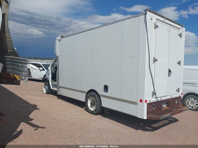 2022 FORD E-350 CUTAWAY 3