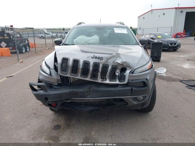 2018 JEEP CHEROKEE TRAILHAWK 4X4 12