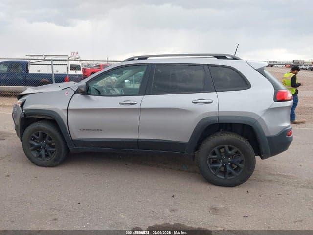 2018 JEEP CHEROKEE TRAILHAWK 4X4 14