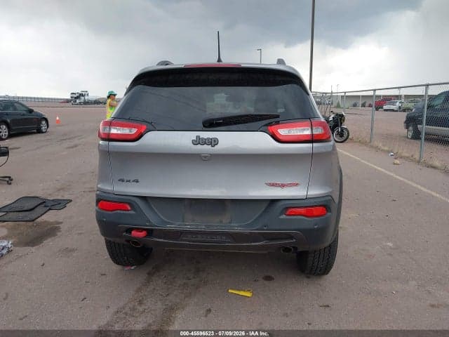 2018 JEEP CHEROKEE TRAILHAWK 4X4 16