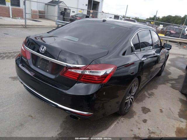2017 HONDA ACCORD EX 4