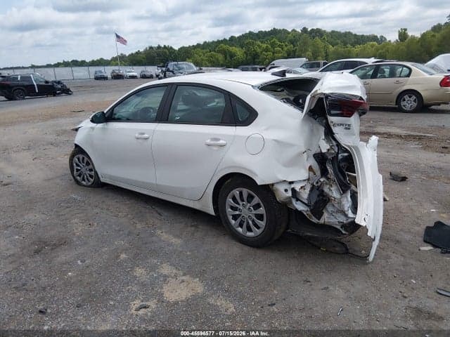 2021 KIA FORTE FE 3
