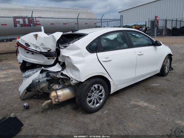 2021 KIA FORTE FE 4