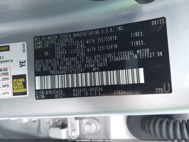 2026 TOYOTA COROLLA CROSS XLE 9