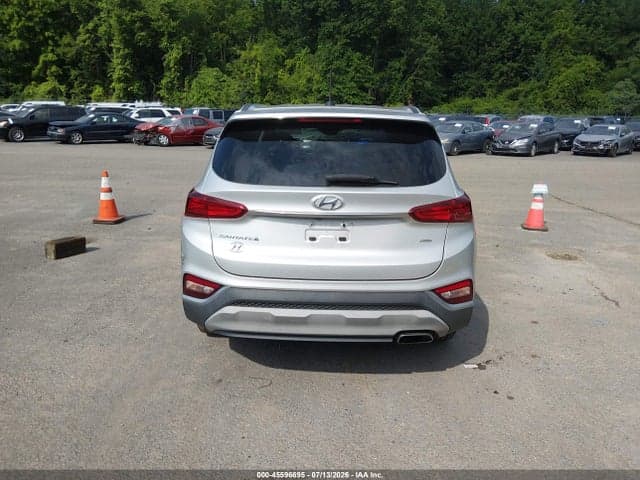 2019 HYUNDAI SANTA FE SE 16