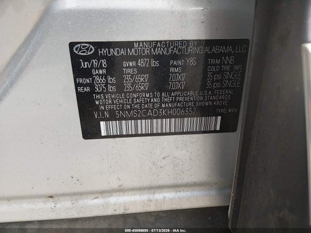 2019 HYUNDAI SANTA FE SE 9