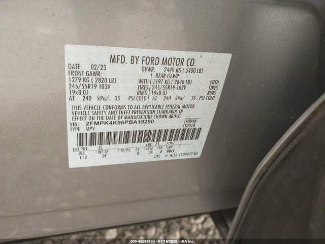 2023 FORD EDGE TITANIUM 9