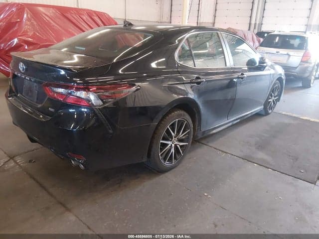 2023 TOYOTA CAMRY SE 4