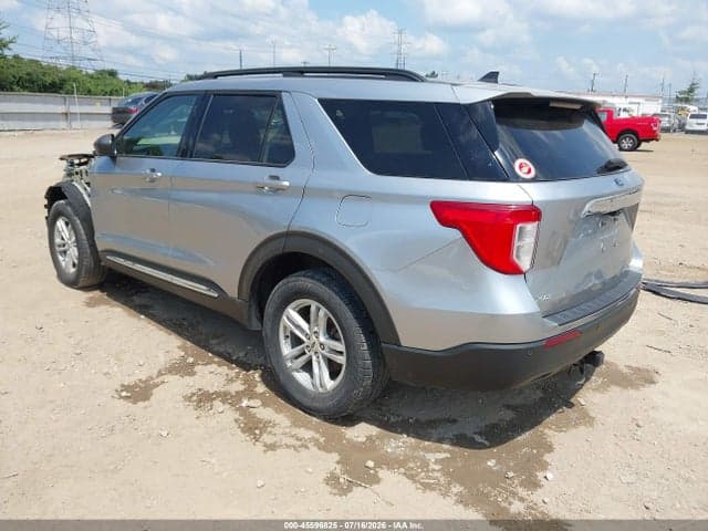 2021 FORD EXPLORER XLT 3