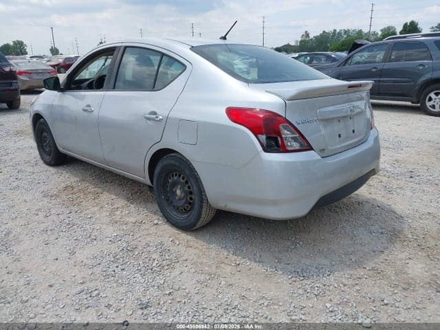 2017 NISSAN VERSA 1.6 SV 3