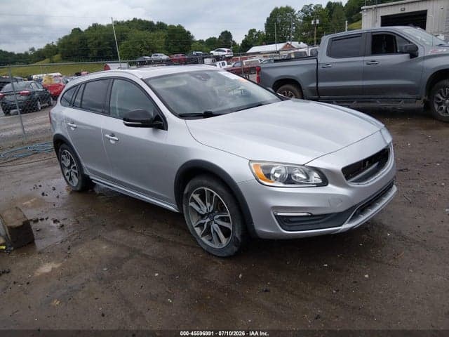 2017 VOLVO V60 CROSS COUNTRY T5