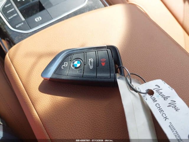 2022 BMW 330E XDRIVE 11