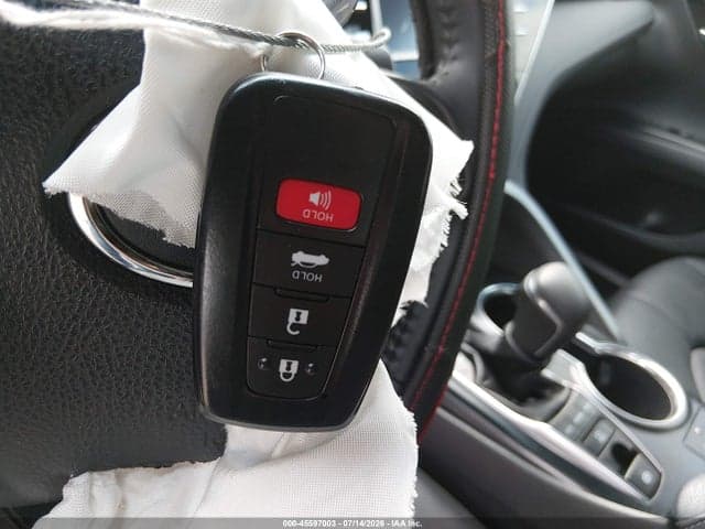 2018 TOYOTA CAMRY XSE 11
