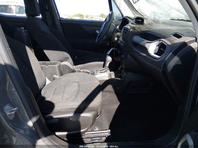 2021 JEEP RENEGADE LATITUDE FWD 5