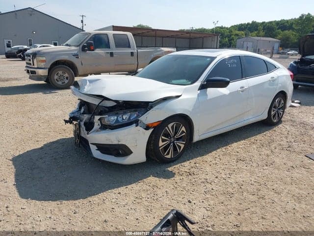 2018 HONDA CIVIC EX-T 2