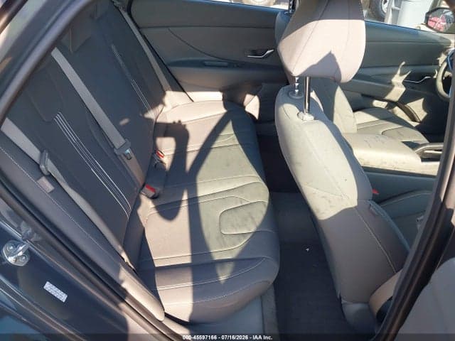2024 HYUNDAI ELANTRA SEL 8